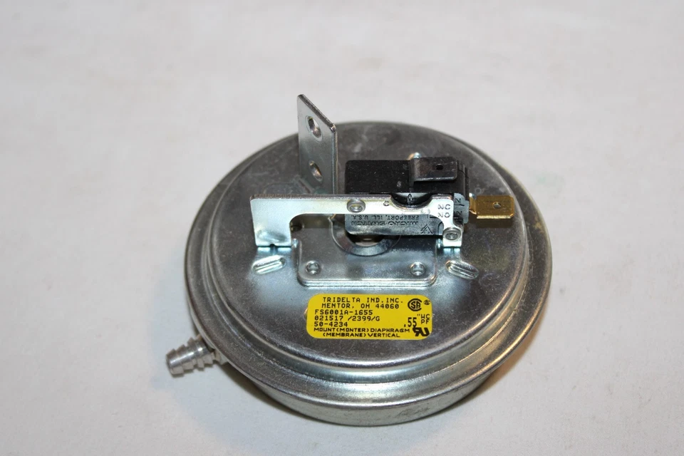 NOS Pressure Switch Tridelta FS6001A-1655 - Image 4 of 4
