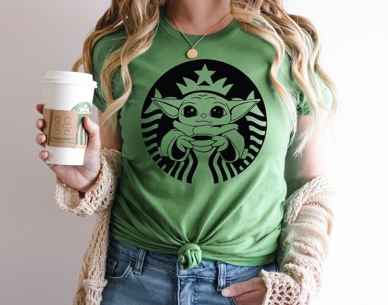 Camisa Baby Yoda, Café, Camisa Café Baby Yoda, Camisa Star Wars, Starbuck