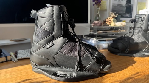 RONIX DIVIDE WAKE-/ KITE-BOARD BOOTS BINDINGS MENS 2018 Size 4 - 7.5 UK (New) - Picture 2 of 10