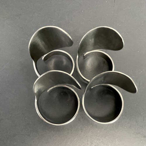 SilverTone Spoon Metal Napkin Rings Set 4 Cottagecore Maximalism Holder vtg - Picture 6 of 8