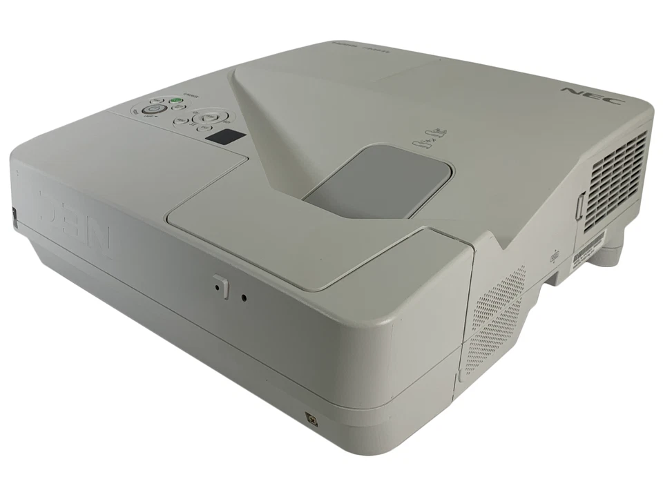 NEC NP-UM361X 3LCD Projector UST 3600 Lumens 1080p HDMI + 1 Year Warranty! - Image 2 of 4