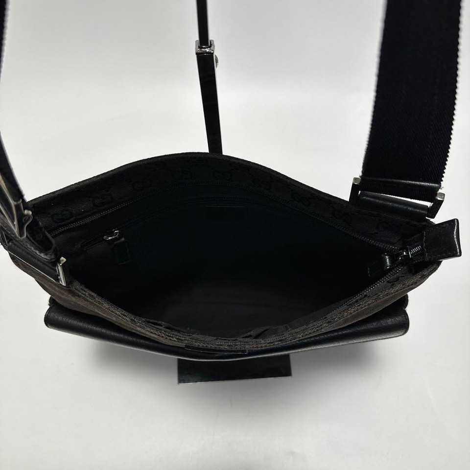 Gucci GG Canvas Leather Messenger Bag Sacoche 256100 213048 eBay