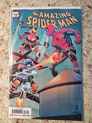 Amazing Spider-Man #18 - CVR A BAGED AND BOARDED Marvel Comics 