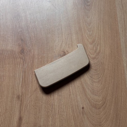 Blende Abdeckung Fahrersitz beige VW Touareg I 7L 7LA 7L6 7L0863657