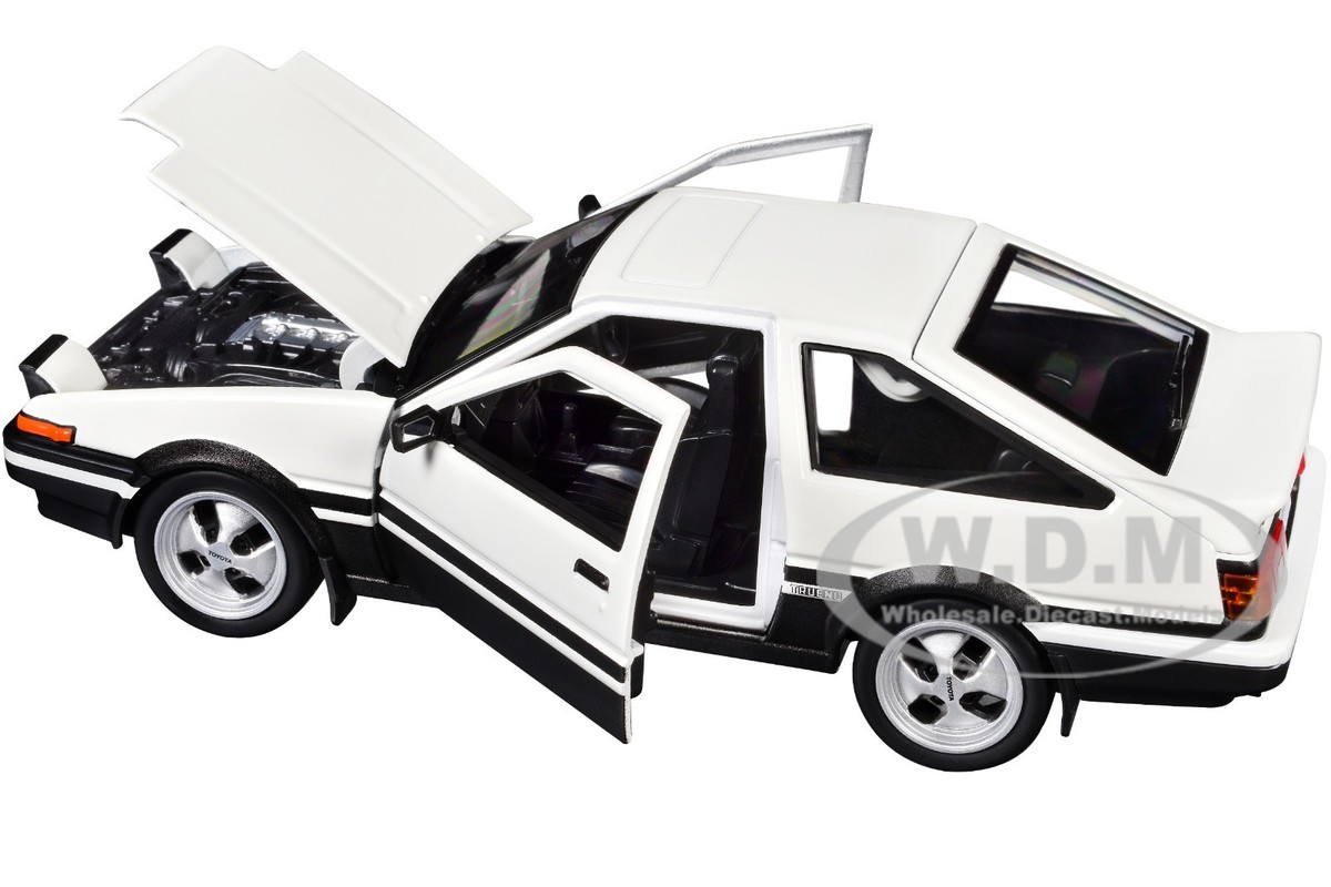 TOYOTA SPRINTER TRUENO AE86 RHD WHITE 1/24 DIECAST MODEL CAR BY