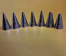 Wilton Cake Decorating Tips / Nozzles Vintage Made in Korea Set of 7 Assorted