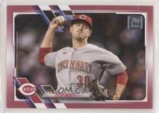 2021 Topps Update Mother's Day Hot Pink 29/50 Tyler Mahle #US307 00m5