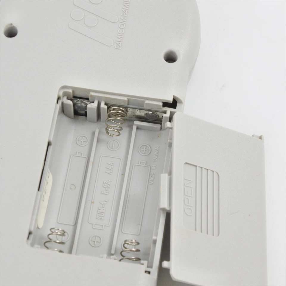 HYPERBEAM Controller Boxed UR008 Super Famicom Nintendo 0501 - Image 4 of 4