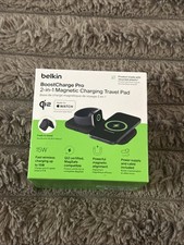Belkin BoostCharge Pro 2-in-1 Magnetic Charging Travel Pad Qi2 MagSafe 15W