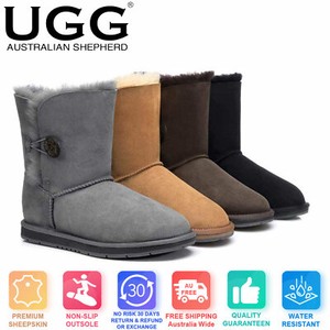 uggs one button