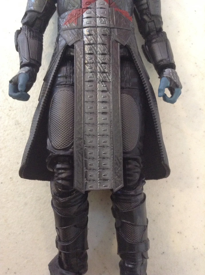 Figura suelta Hasbro Marvel Legends MCU Ronan el Acusador 6" sin BAF Foto 3 de 4