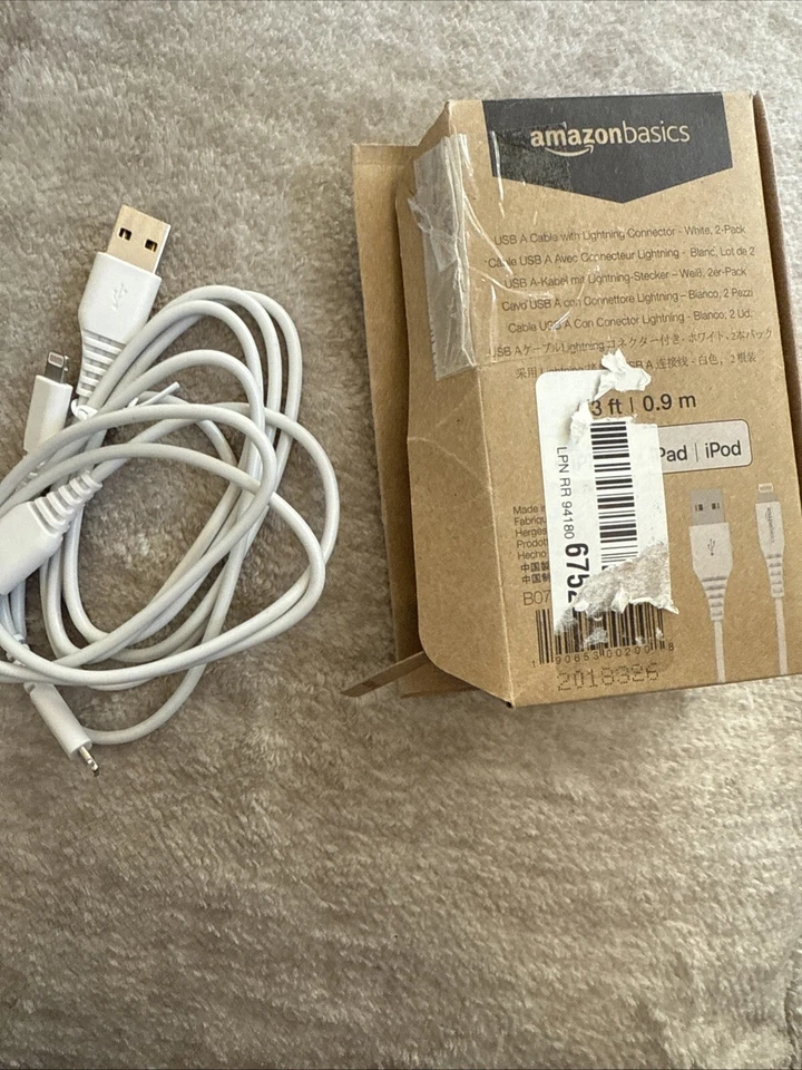 AmazonBasics Lightning to USB-A Cable - Apple MFi Certified - 3 Ft- WHITE - Image 2 of 2