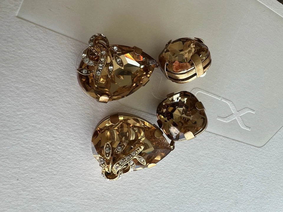 Dolce & Gabbana Clip Earrings Swarovski Crystals Gold - Image 2 of 4