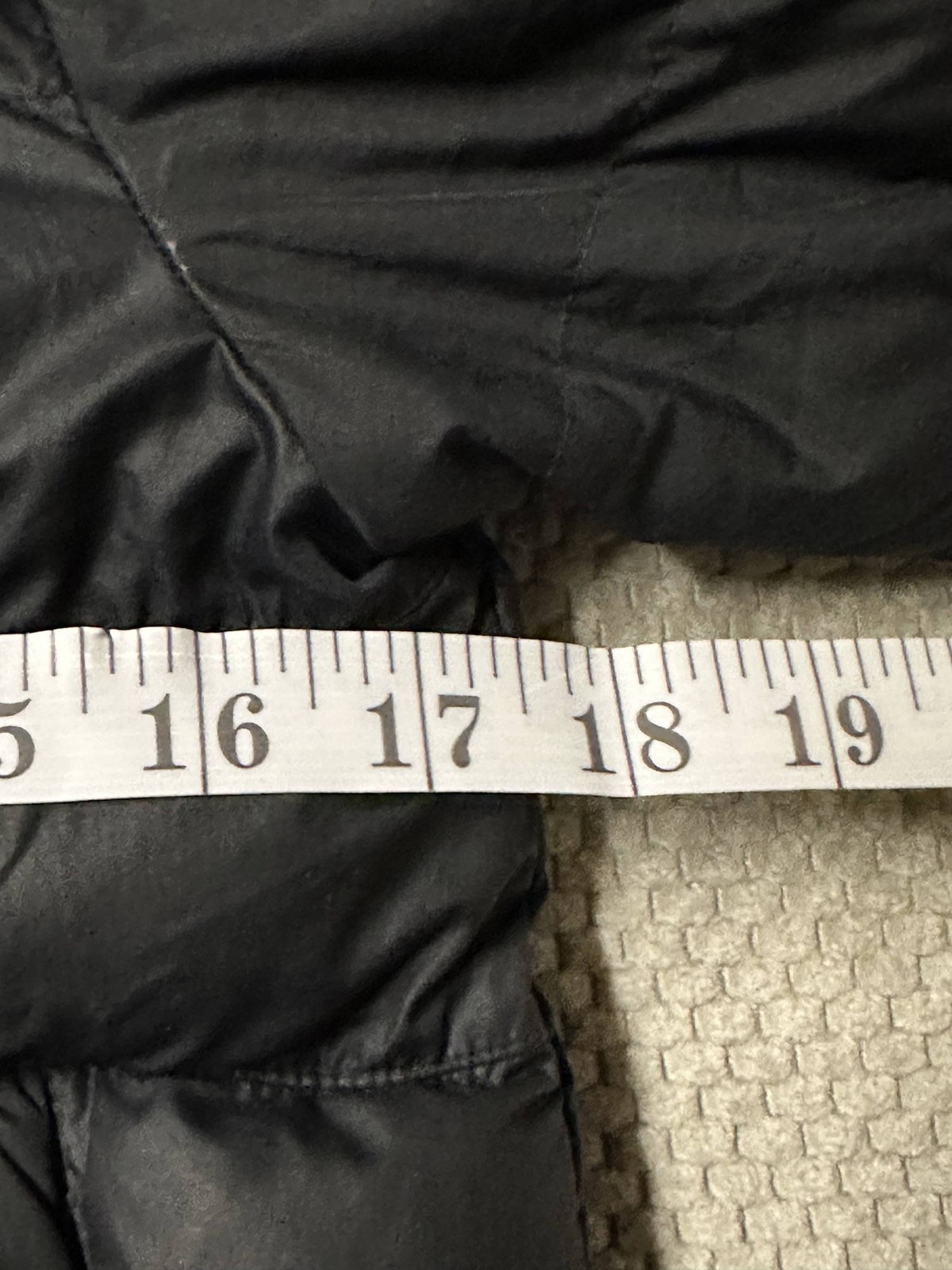 Nike Boys Long Sleeve Puffer Jacket Medium Black image 5