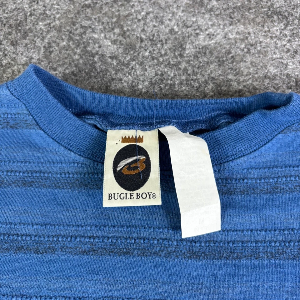 Camiseta De Colección Bugle Boy Para Hombre Azul Rayas Manga Corta Talla Mediana Años 90 Foto 3 de 4
