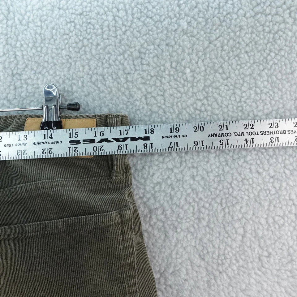 Calça de veludo verde oliva masculina Bonobos 34x34 perna reta frente plana elástica - Imagem 3 de 4