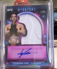 2025 Topps Chrome UFC Hyunsung Park Flyweight CRA-HP Rookie Relic Autograph
