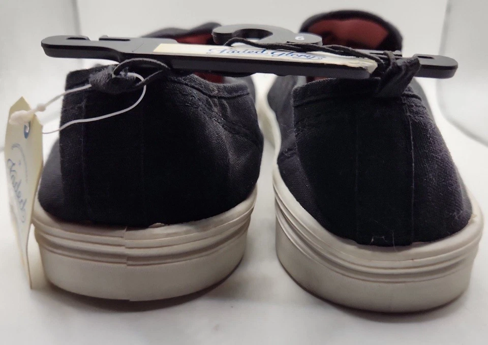 New With Tag - Faded Glory  Children's Casual Shoes  - Size 6 Foto 4 de 4