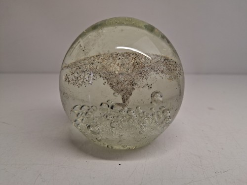 Glass Paperweight Flower Design With Bubbles Vintage 8cm Tall Vintage S5020 - Picture 11 of 13