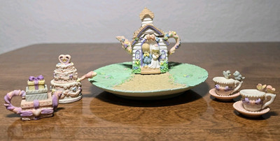 Precious Moments Miniature Wedding Tea Set 1998 Enesco 477974 Vintage Complete