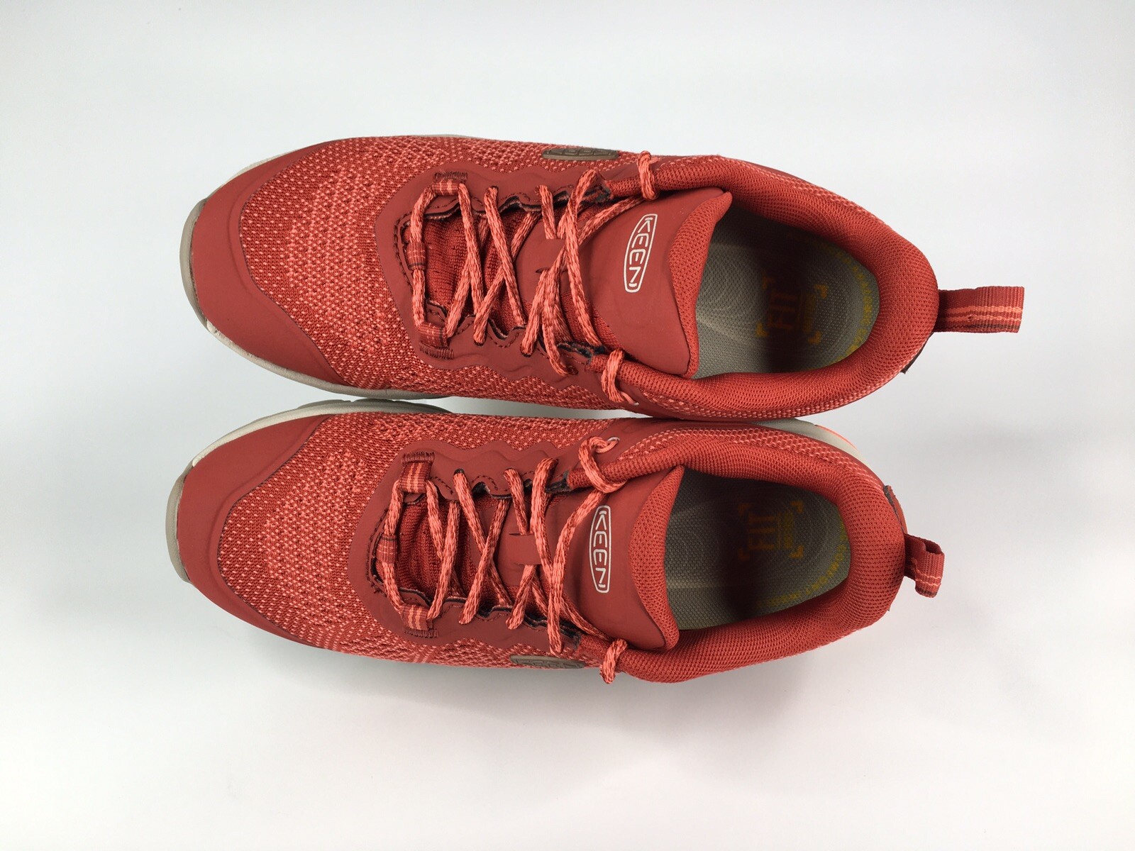 Scarpe da trekking leggere rosse Keen Terradora II Vent taglia 5 1022341