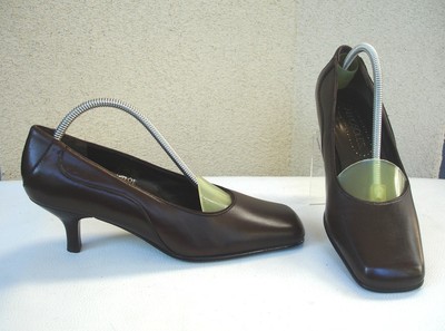 ESCARPINS AEROSOLES BOUTS CARRES CUIR MARRON T 37,5 38 NEUFS