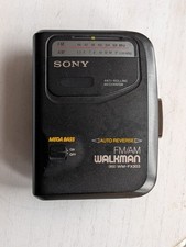 Sony Walkman WM-FX303 FM/AM Cassette Player   Mega Bass, Auto Reverse, For Parts