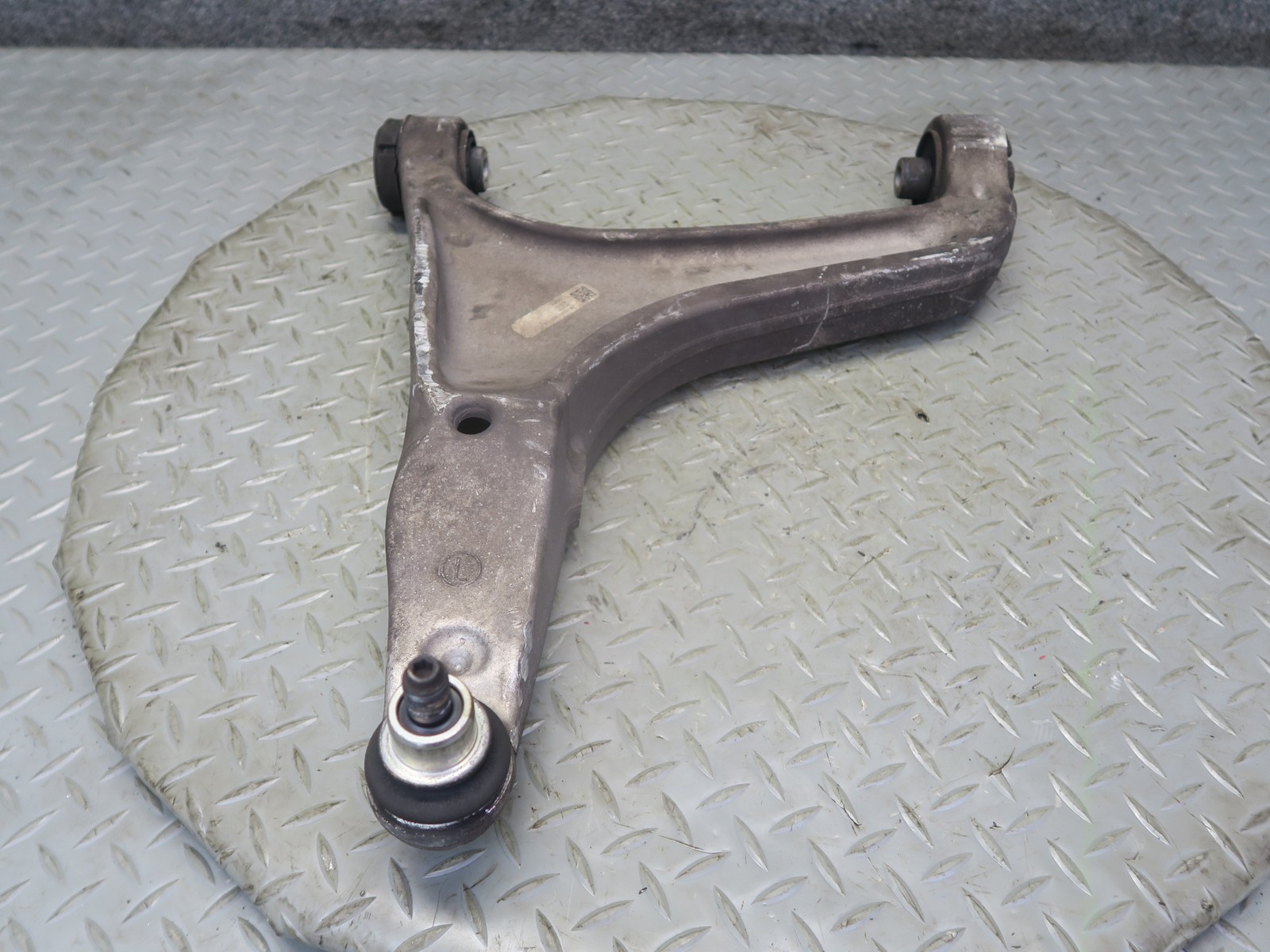 Maserati Ghibli 2014-2017 FRONT+LEFT+UPPER Control arm