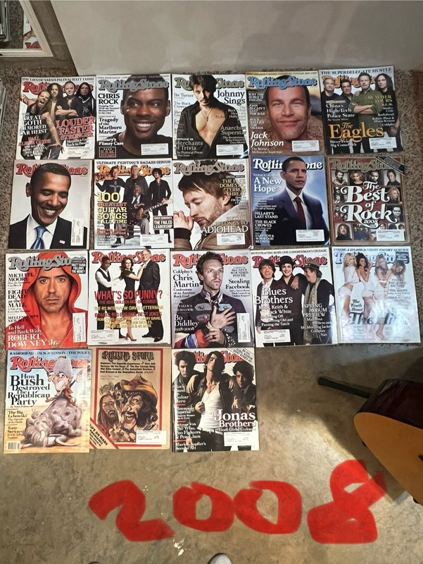 Lot Of 18 Rolling Stone Magazine Vintage Issues From  2008