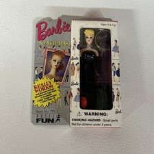 1995 Barbie Keychain of 1960 Solo In The Spotlight Barbie, NRFB, New In Box