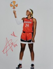 Aaliyah Edwards Autographed 8.5x11 Photo signed UConn Basketball WNBA MYSTICS 