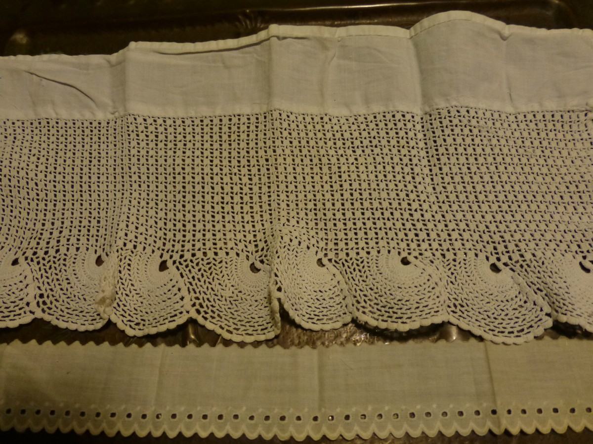 Dentelle Ancienne En Coton Faite Main – Pièce Vintage D'occasion Pour Décoration Ou Création