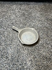 Vintage Dollhouse Faux Cast Iron Skillet Frying Pan Miniature Mini Cook Kitchen