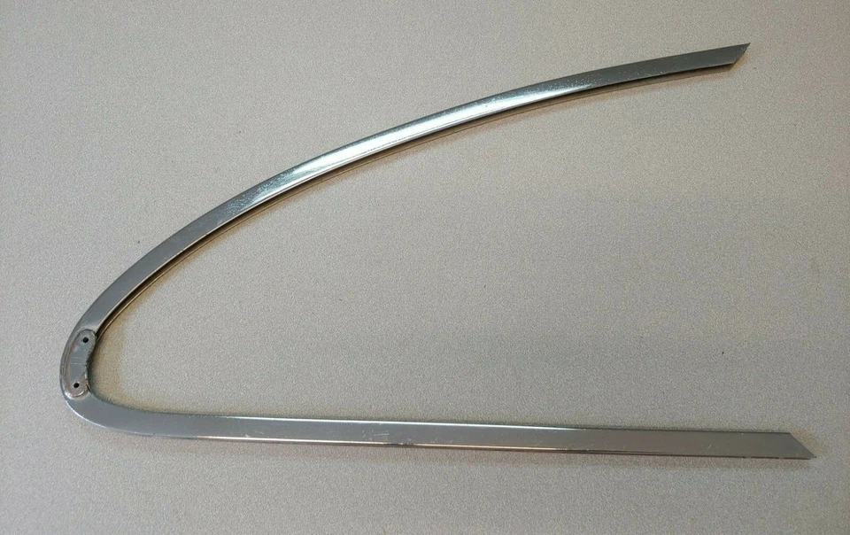 PIEZA MARCO VENTANA CUARTO TRASERO IZQUIERDO CROMADO USADO ORIGINAL PORSCHE 356A 356B 356C Foto 4 de 4