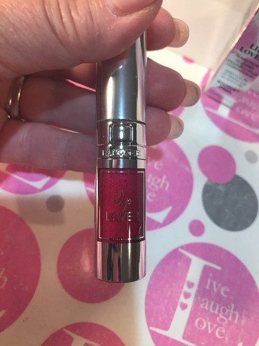 LANCOME LIP LOVER LIP GLOSS - # 357 BOUQUET FINAL - .14 oz. FULL SIZE NIB - Picture 2 of 2