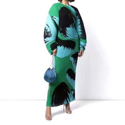 Plissé Pleated women Long Classy, unique, elegant Maxy ruffle full sleeve loose 