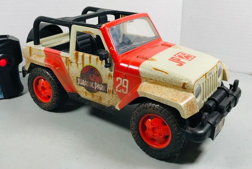 Jurassic Park World Mud Jeep Wrangler JP 29 RC Jada Toys 2015 - Tested Works - Picture 3 of 10