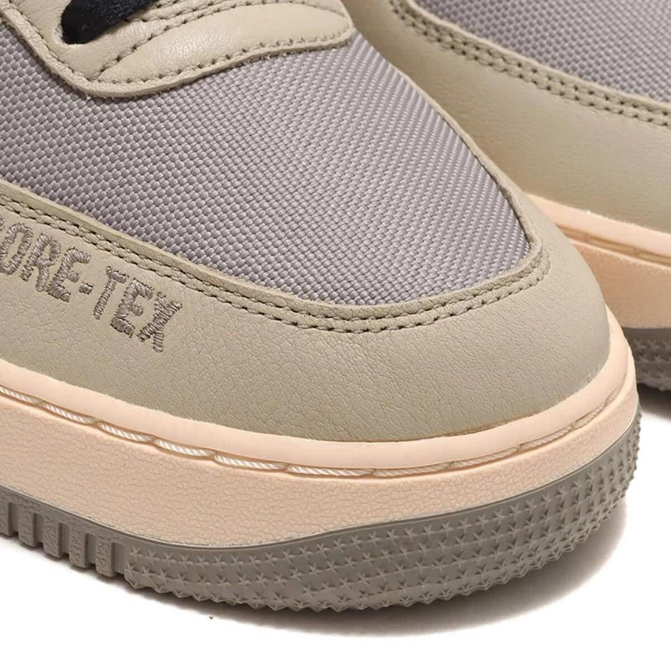 Nike Air Force One Sneakers Gore Tex Trainers Waterproof Retro Shoes Women 7.5US - Image 2 of 4