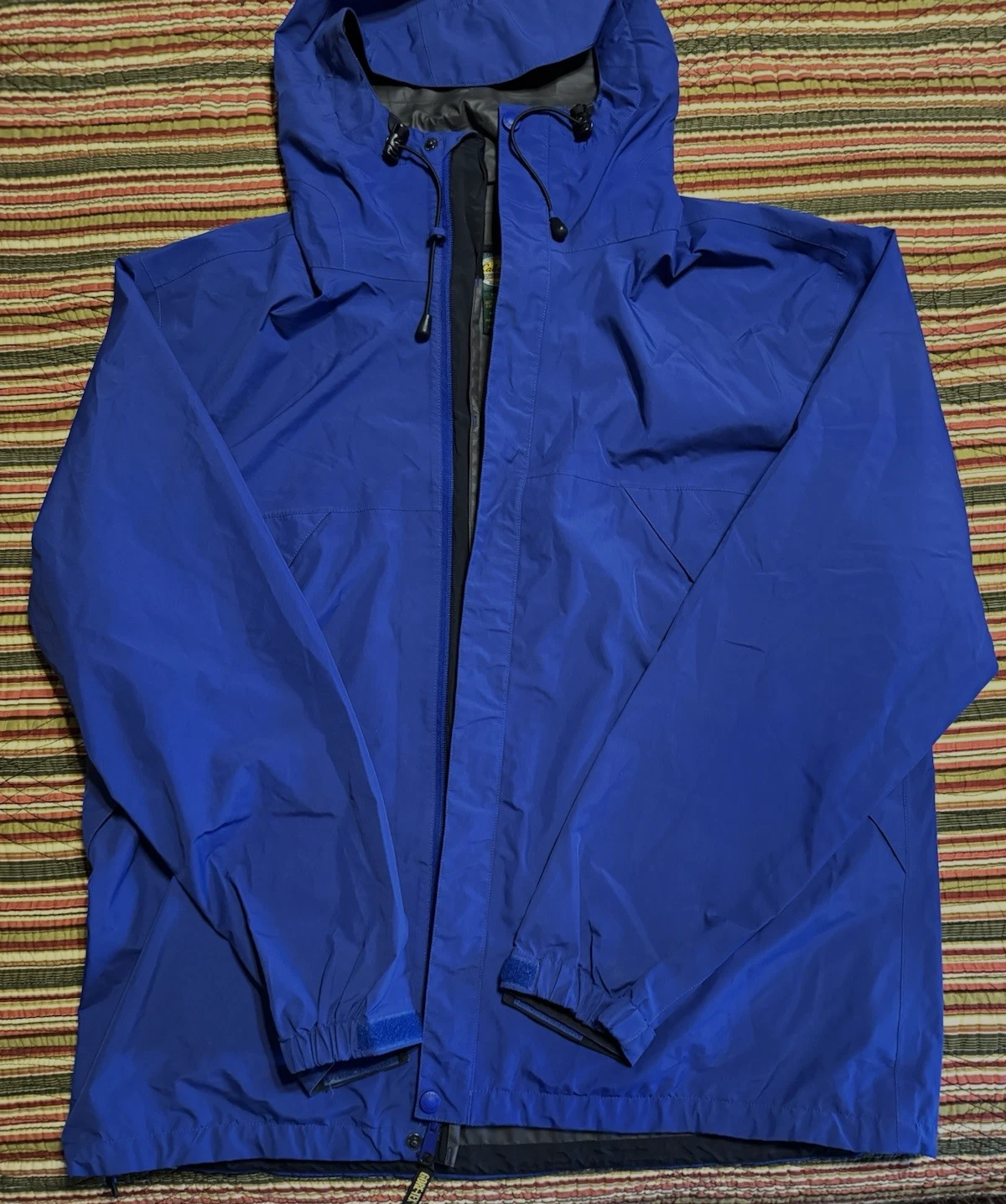 Cabelas Gore-Tex Rain SUIT (2-PC) Cobalt Blue Jacket Lg T - Pant Blk Lg Reg
