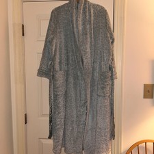 Oscar de la Renta Women's Leopard Print Plush Robe Belted Shawl Collar Cozy LG