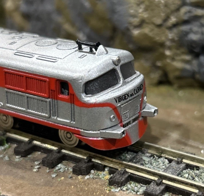 Ibertren N gauge 2N 961 RENFE Talgo 20051 Diesel Locomotive - Boxed - Image 2 of 4