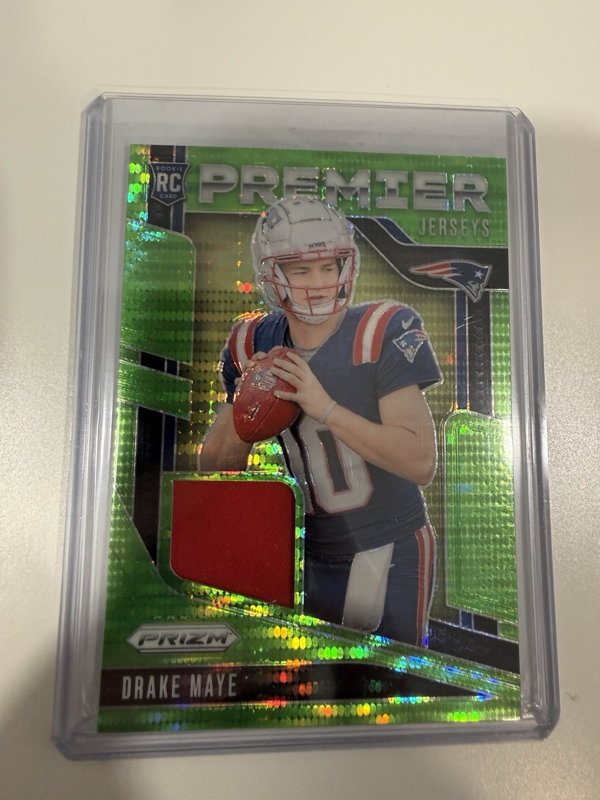 2024 Panini Prizm Drake Maye Neon Green Pulsar Premier Jerseys RC Patch #PJ-DME