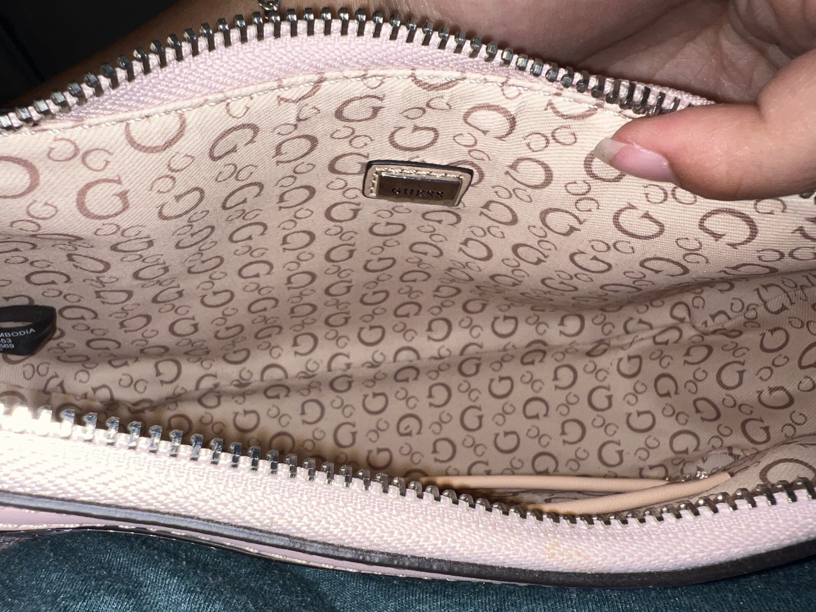 Guess Pink Shoulder Bag Silver Hardware Logo Pattern — image 6