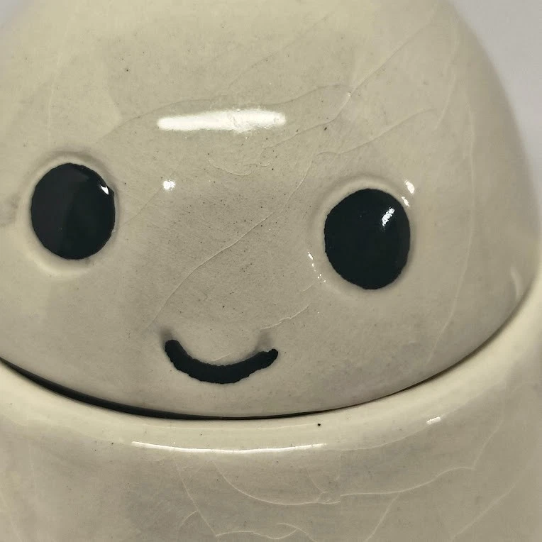 Whimsical Cupboard Strawberry Street Glazed Crackle Ceramic Ghost Measuring Cups - Image 4 of 4