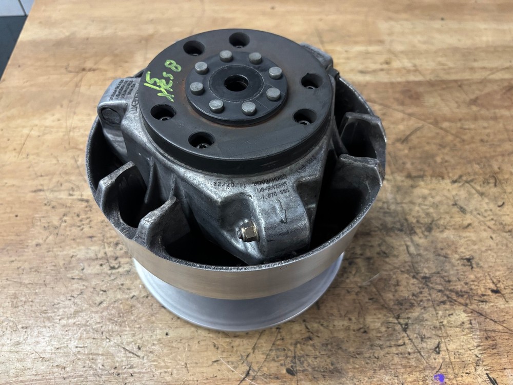 Ski-Doo 800 r Etec Primary Clutch Drive Summit Rev 600 HO TRA 7 TRA 5 XP XS XM