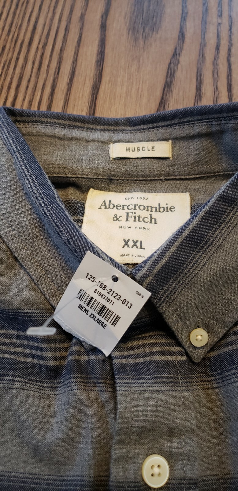 Abercrombie And Fitch New With Tags Long Sleeve Button Down Muscle