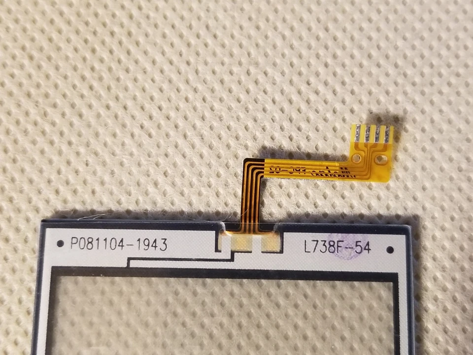 New HTC OEM Touch Screen Digitizer Glass Lens for FUZE P4600 Touch Pro GSM T7272 - Image 3 of 3