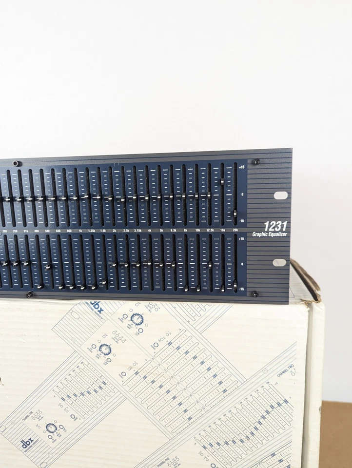 DBX 1231 1231V Dual 31-Band Pro Audio Equalizer TESTED In Box W/ Power Cord - Image 3 of 4