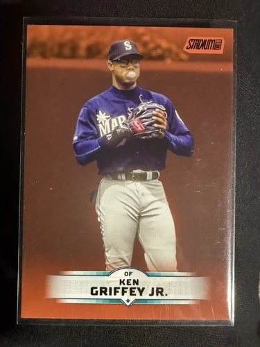 2025 Topps Stadium Club - Ken Griffey Jr. Bronze Parallel - Card No. 135