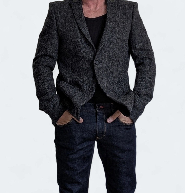 THE KOOPLES Tweed Blazer x HILFIGER Ribete Denim Jeans Smart Casual Outfit Set